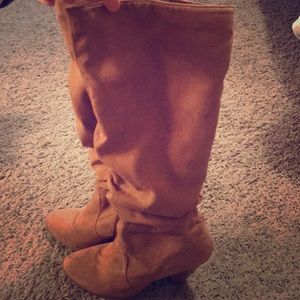 Charlotte Russe boots size 8
